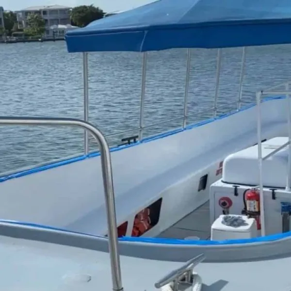 a small boat in a body of water